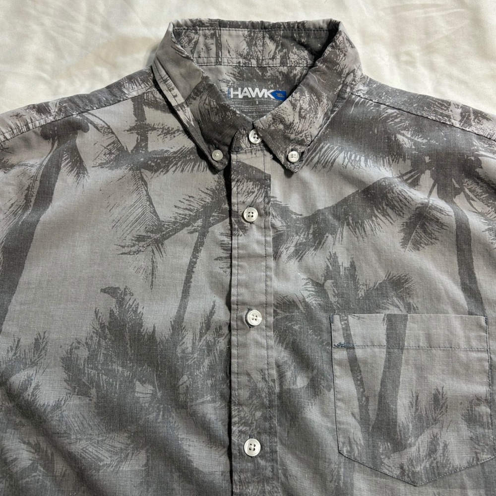 Tony Hawk Mens Small Grey Tropical Palm Tree Stripe SS Casual Button Down Shirt